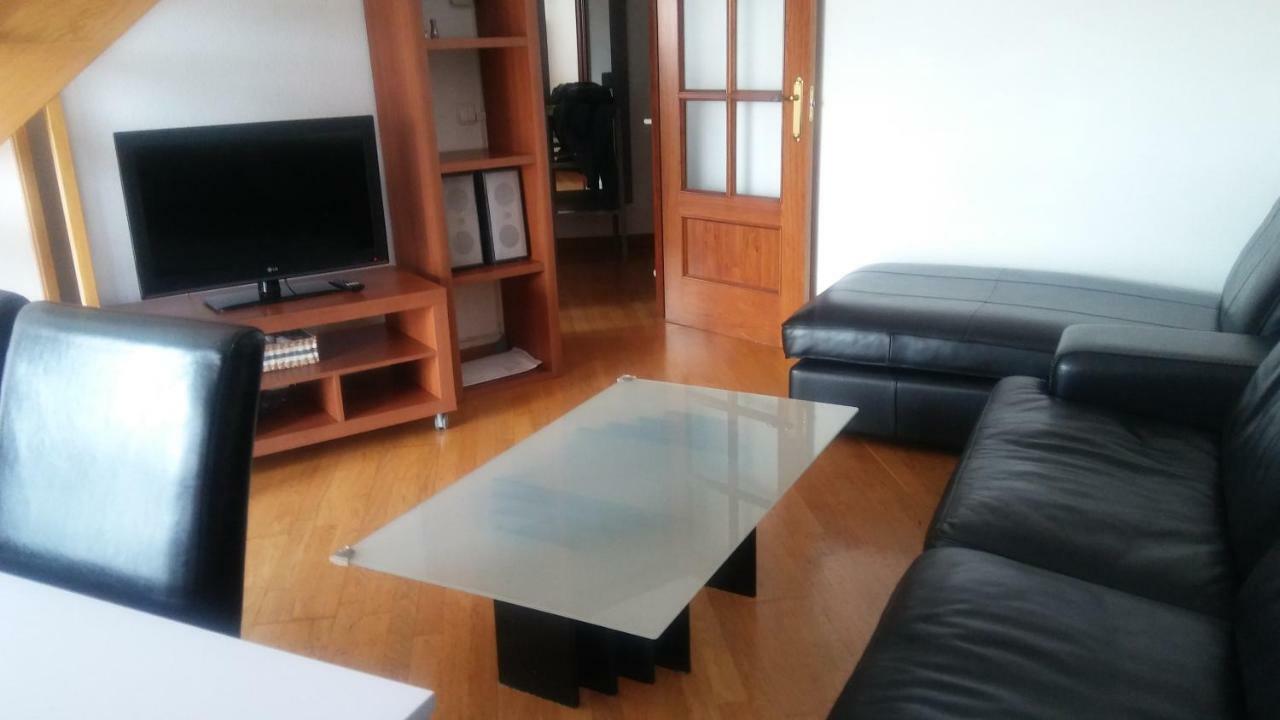 Alojamientos Mendebaldea Pamplona Eksteriør billede